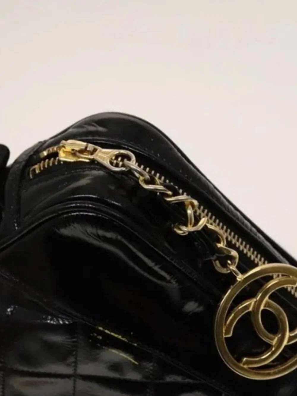 CHANEL Matelasse Chain Shoulder Bag Enamel Black Gold CC Auth bs25491